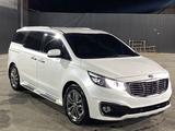 Kia Carnival 2018 года за 12 300 000 тг. в Шымкент – фото 2