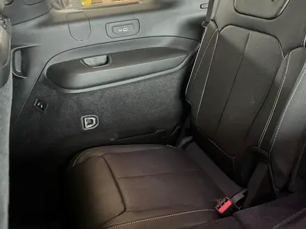 Jeep Grand Cherokee Overland 2023 года за 32 500 000 тг. в Алматы – фото 20