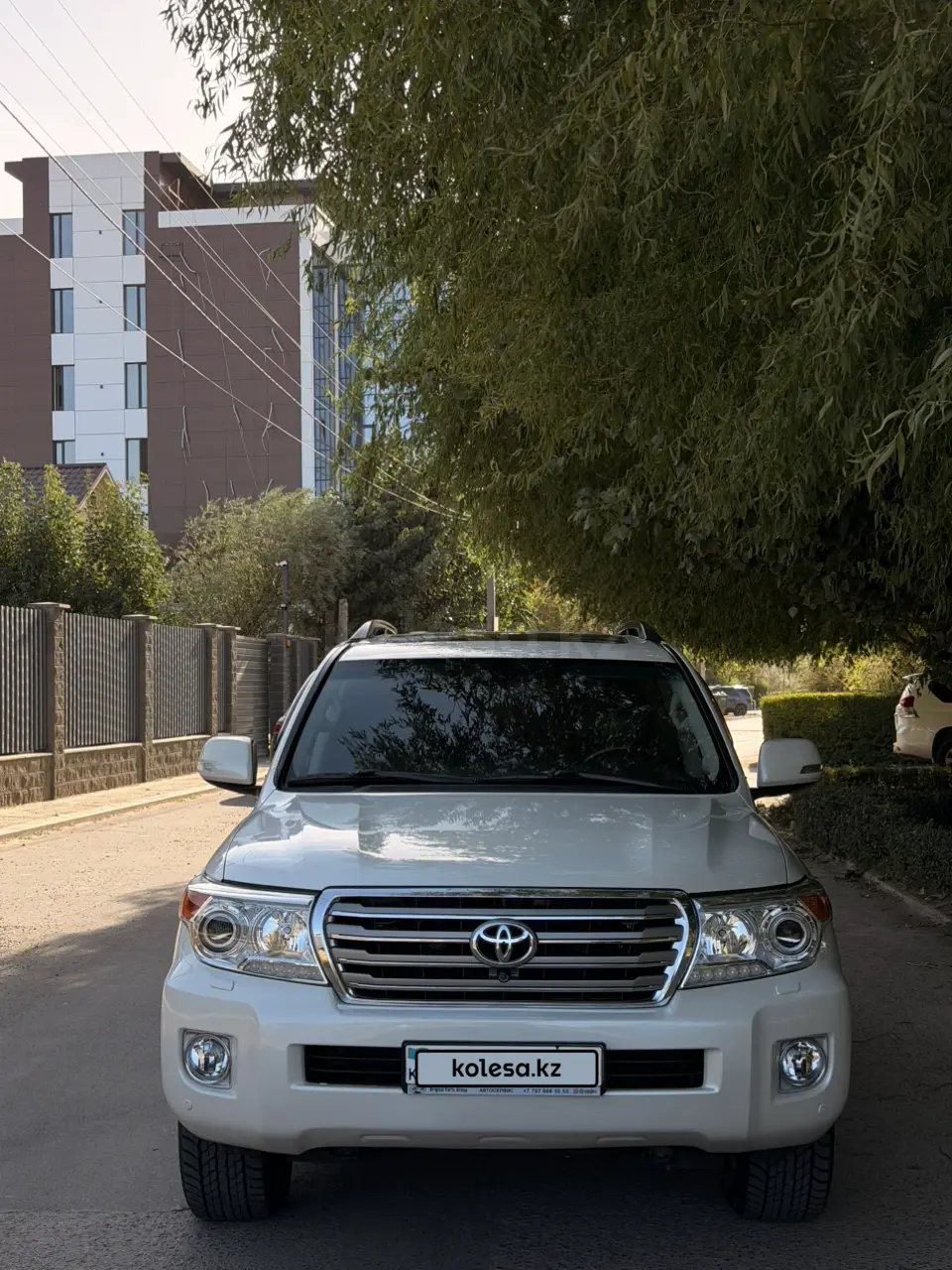 Toyota Land Cruiser, 2014