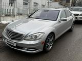 Mercedes-Benz S 500 2010 годаүшін11 500 000 тг. в Алматы – фото 2