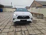 Toyota Highlander 2025 года за 27 000 000 тг. в Актау – фото 3