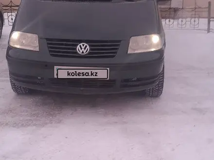 Volkswagen Sharan 2001 года за 3 400 000 тг. в Уральск