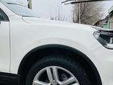 Volkswagen Touareg 2010 года за 10 500 000 тг. в Тараз – фото 4
