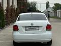 Volkswagen Polo 2014 года за 2 850 000 тг. в Алматы – фото 3