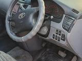 Toyota Ipsum 2003 года за 2 000 000 тг. в Алматы