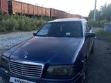 Mercedes-Benz C 180 1994 годаүшін1 000 000 тг. в Семей – фото 2