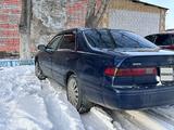 Toyota Camry 1999 годаfor3 500 000 тг. в Семей – фото 3