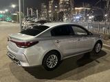 Kia Rio 2021 года за 7 850 000 тг. в Астана – фото 2