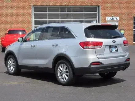 Kia Sorento 2016 года за 556 000 тг. в Павлодар