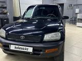 Toyota RAV4 1994 годаүшін2 300 000 тг. в Семей