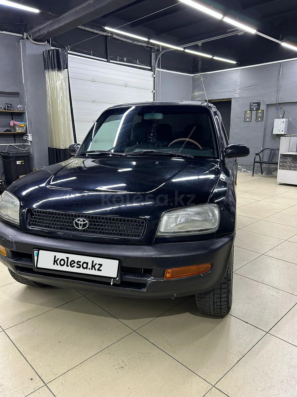 Toyota RAV4 1994 г.