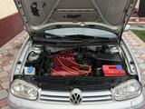 Volkswagen Golf 1999 года за 2 800 000 тг. в Шымкент