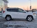 Toyota RAV4 2010 года за 7 490 000 тг. в Усть-Каменогорск – фото 2