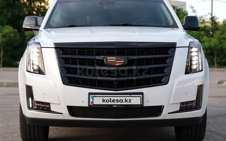Cadillac Escalade 2019 годаfor39 500 000 тг. в Алматы