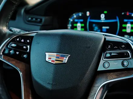 Cadillac Escalade 2019 года за 30 000 000 тг. в Алматы – фото 11