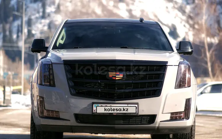Cadillac Escalade 2019 годаүшін30 000 000 тг. в Алматы