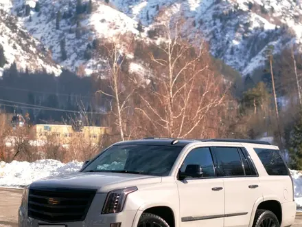 Cadillac Escalade 2019 года за 30 000 000 тг. в Алматы – фото 37