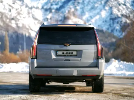 Cadillac Escalade 2019 года за 30 000 000 тг. в Алматы – фото 40