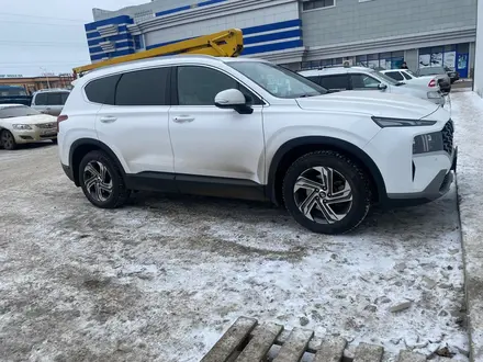 Hyundai Santa Fe 2021 года за 18 500 000 тг. в Актобе