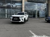 Lexus LX 570 2021 года за 67 000 000 тг. в Алматы – фото 2
