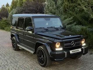 Mercedes-Benz G 550