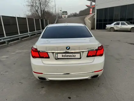 BMW 750 2010 года за 10 500 000 тг. в Алматы – фото 4