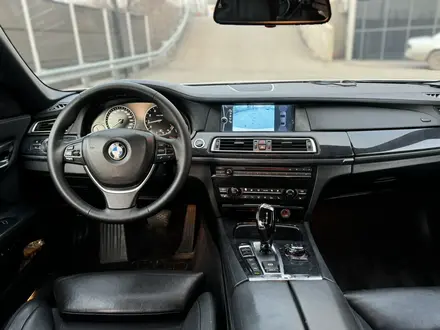 BMW 750 2010 года за 10 500 000 тг. в Алматы – фото 7