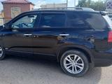 Kia Sorento 2014 годаүшін8 050 000 тг. в Жезказган – фото 2