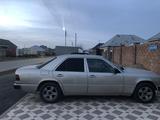 Mercedes-Benz E 230 1989 года за 1 500 000 тг. в Тараз – фото 4