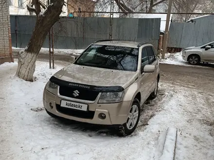 Suzuki Grand Vitara 2007 года за 5 500 000 тг. в Уральск – фото 10