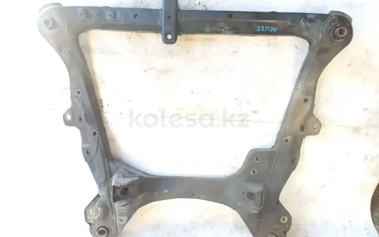 Балка Toyota Highlander MCU25 за 10 000 тг. в Караганда