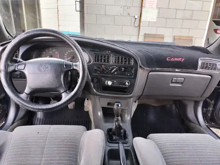 Toyota Camry 1995 года за 1 650 000 тг. в Астана – фото 7