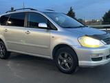 Toyota Avensis Verso 2004 года за 5 400 000 тг. в Уральск – фото 2