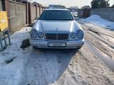 Mercedes-Benz E 240 1998 года за 4 000 000 тг. в Алматы