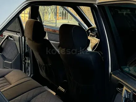 Mercedes-Benz E 280 1993 года за 4 200 000 тг. в Туркестан – фото 13