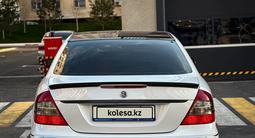 Mercedes-Benz E 200 2006 года за 10 000 000 тг. в Шымкент – фото 4