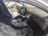 Toyota Avensis 2004 года за 4 000 000 тг. в Усть-Каменогорск – фото 3