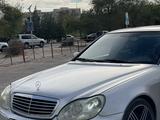 Mercedes-Benz S 500 2000 года за 4 000 000 тг. в Атырау – фото 4