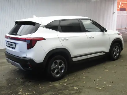 Kia Seltos 2024 года за 7 550 375 тг. в Актобе – фото 4