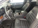 Volkswagen Touareg 2008 годаүшін8 600 000 тг. в Караганда – фото 4