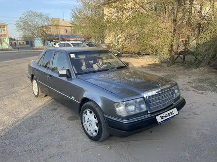 Mercedes-Benz E 230 1992 года за 1 500 000 тг. в Кызылорда