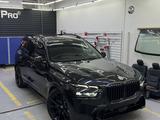 BMW X7 2022 года за 65 000 000 тг. в Алматы