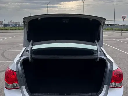 Chevrolet Cruze 2012 года за 3 200 000 тг. в Алматы – фото 11
