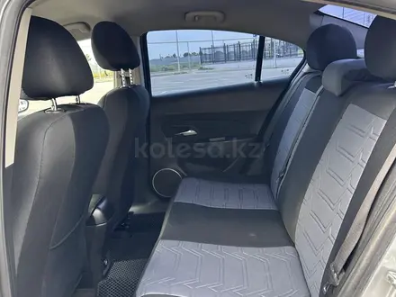 Chevrolet Cruze 2012 года за 3 200 000 тг. в Алматы – фото 12