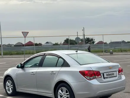 Chevrolet Cruze 2012 года за 3 200 000 тг. в Алматы – фото 16