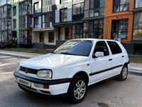 Volkswagen Golf 1993 годаүшін1 800 000 тг. в Алматы