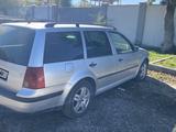 Volkswagen Golf 2001 годаүшін2 800 000 тг. в Шымкент