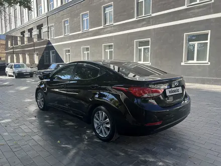 Hyundai Elantra 2015 года за 7 000 000 тг. в Шымкент – фото 4