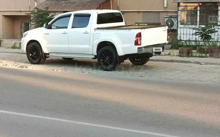 Toyota Hilux 2012 годаүшін11 000 000 тг. в Актау