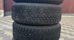 Диски на Мерседес R16 с зимней резиной в комплекте за 150 000 тг. в Алматы – фото 3